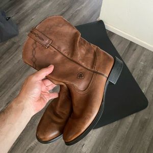 Ariat Heritage Roper Boots